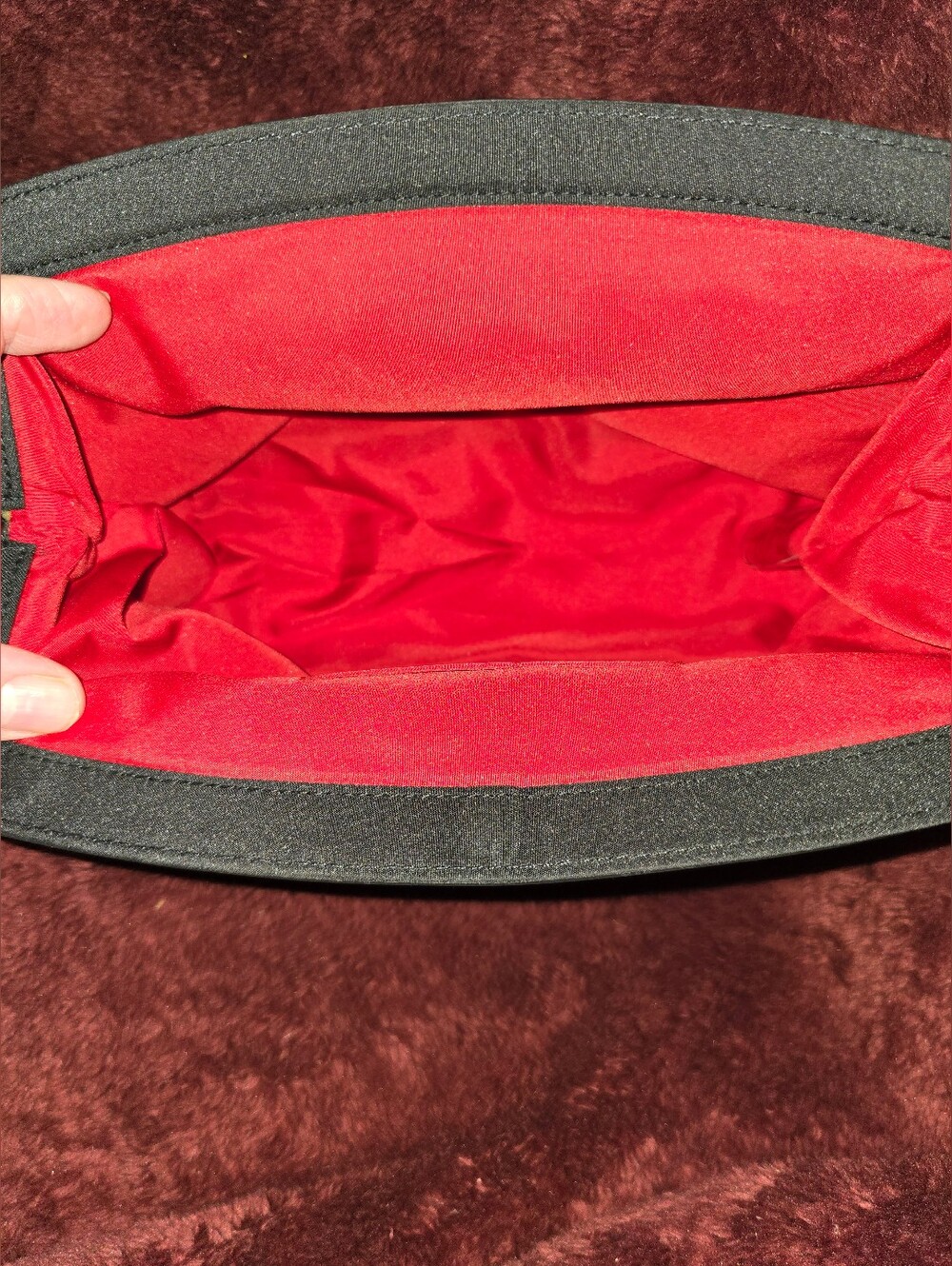 Dior Beaute Black Patent Cosmetic Pouch/Clutch With Magnetic Closure.  EUC - Picture 7 of 8